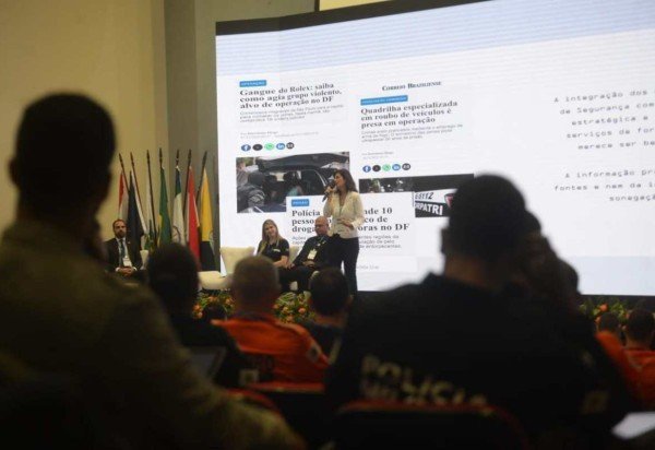 Ed Alves/CB/D.A Press