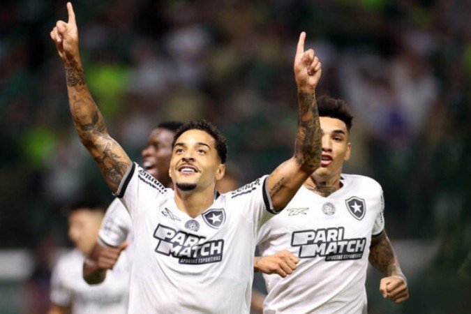 Botafogo vence Palmeiras. Nunca esteve tão próximo da taça do Brasileirão - (crédito: Foto: Vitor Silva/Botafogo) Botafogo vence Palmeiras. Nunca esteve tão próximo da taça do Brasileirão - (crédito: Foto: Vitor Silva/Botafogo)