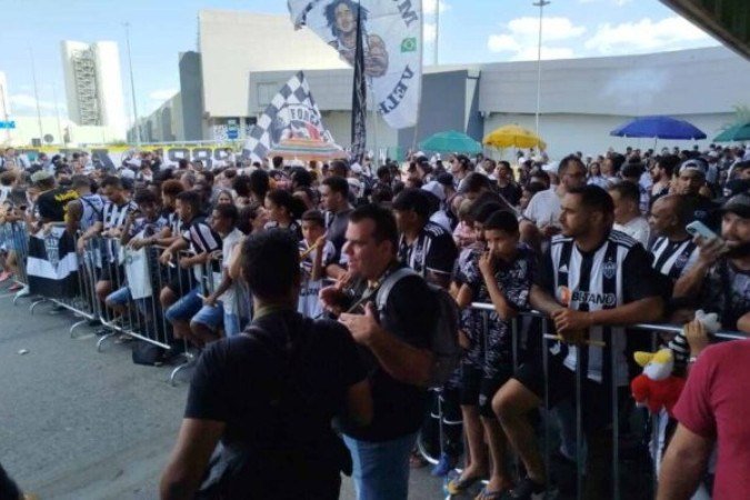 Torcedores do Atlético-MG promovem 