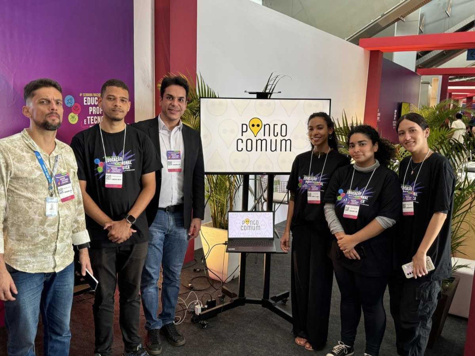 Ponto Comum: aplicativo de mobilidade para pessoas com deficiência