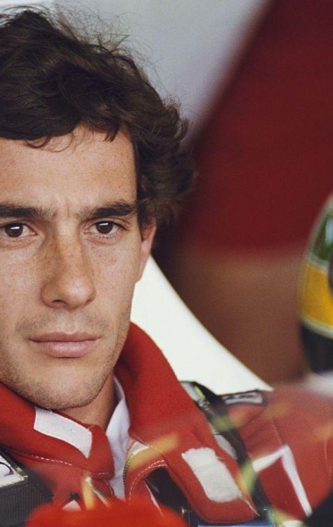 Senna chamou atenção do mundo do automobilismo durante temporada da Fórmula 3, em 1983 -  (crédito: Getty Images)