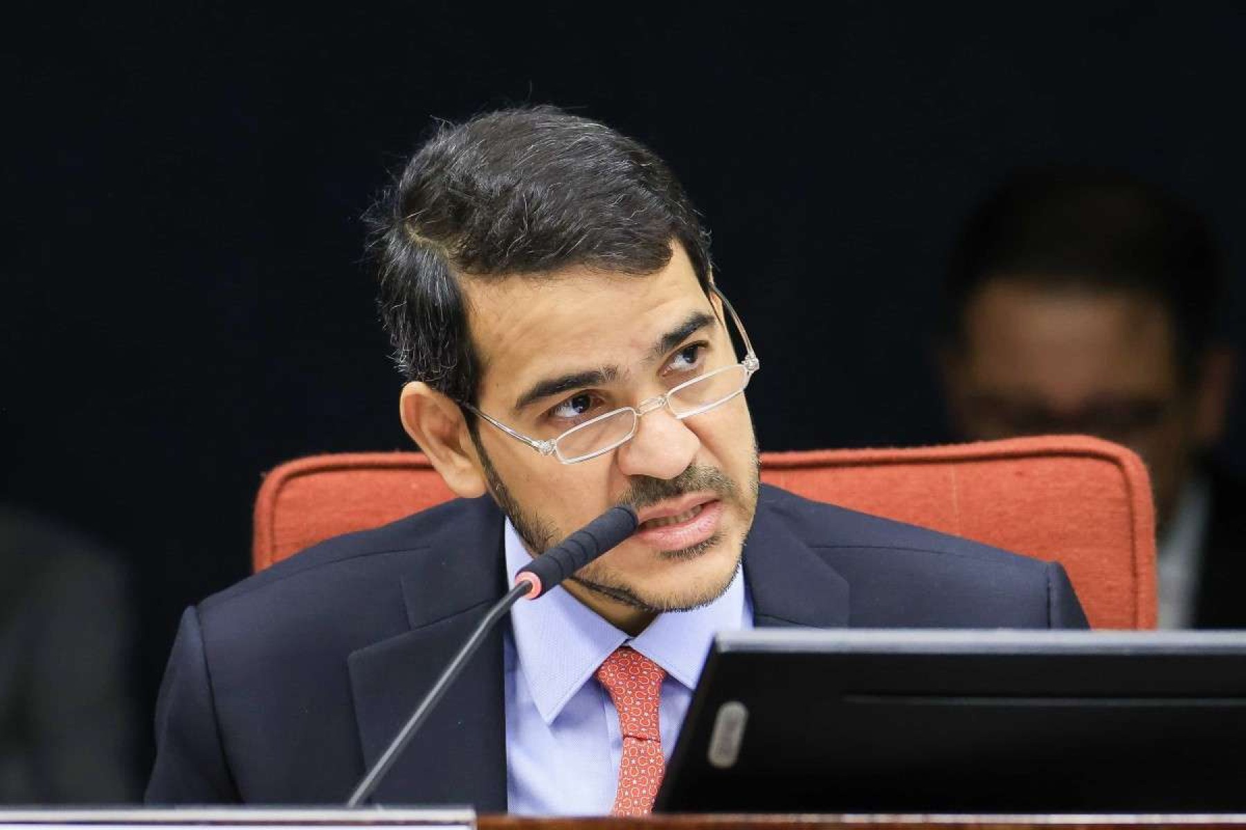 Moraes culpa redes sociais por radicalização