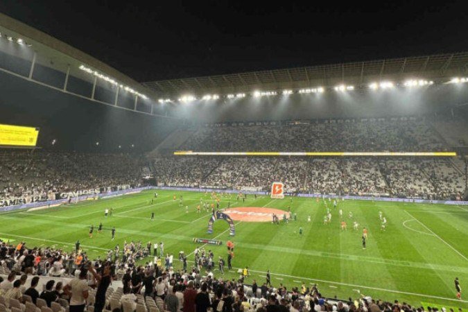 Corinthians já arrecada R$5 milhões em vaquinha para quitar a Arena - (crédito: Foto: Carlos Fernando/Neo Qui?mica Arena/Corinthians) Corinthians já arrecada R$5 milhões em vaquinha para quitar a Arena - (crédito: Foto: Carlos Fernando/Neo Qui?mica Arena/Corinthians)
