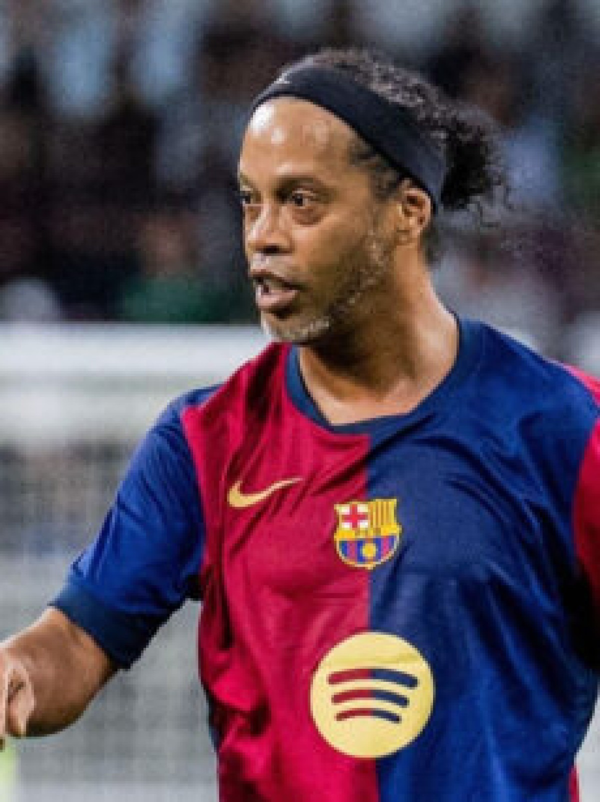 Ronaldinho Gaúcho faz golaço em jogo de lendas de Barcelona e Real Madrid; veja vídeo -  (crédito: No Ataque Internacional)