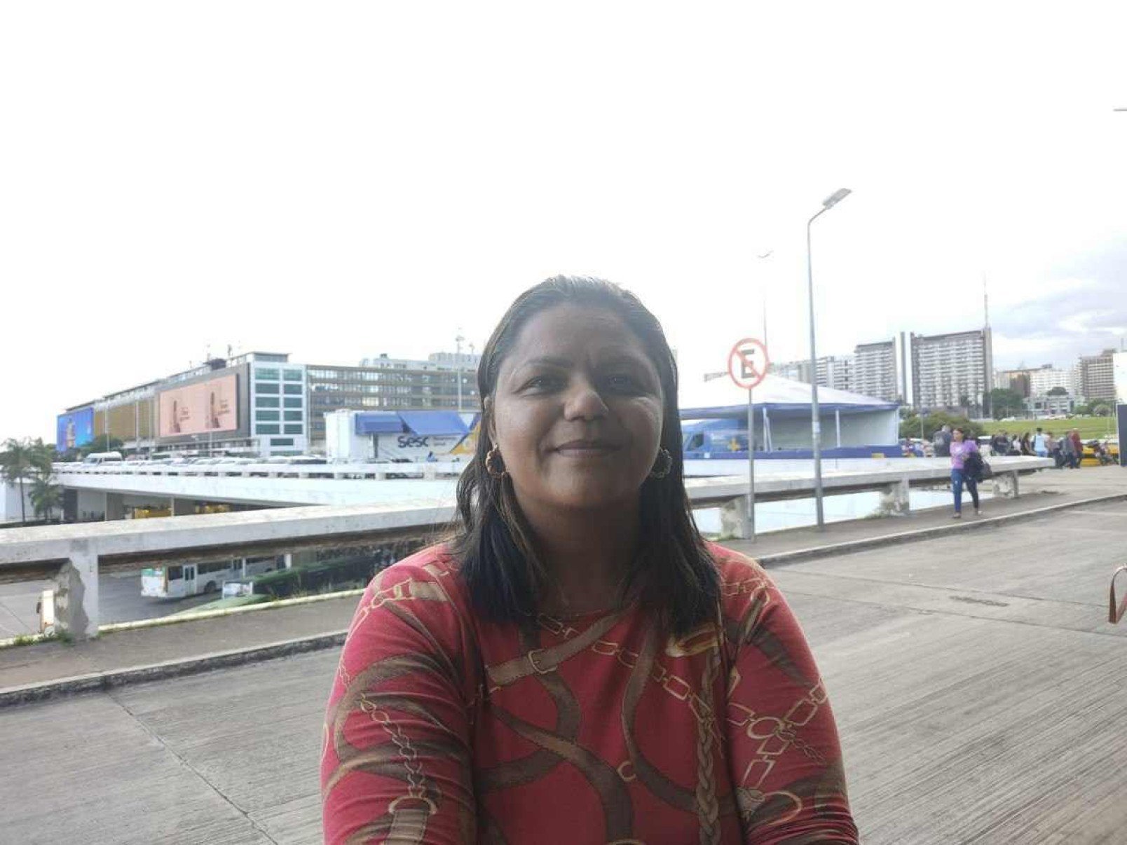 Indiara Galvão: "sem investimento, quem mais sofre é o povo"