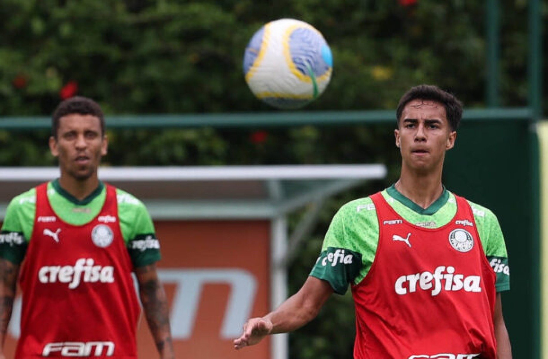 Vitor Reis projeta briga do Palmeiras pelo título: ‘Lutar até o fim’