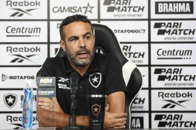 Artur Jorge em coletiva antes da decisão da Libertadores -  (crédito: Foto: Vítor Silva / Botafogo)