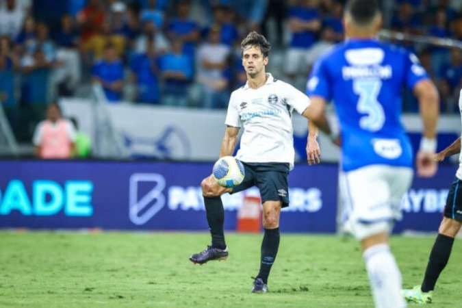 Rodrigo Caio dá resposta positiva e pode se tornar opção de confiança na reta final do Campeonato Brasileiro - (crédito: Foto: Lucas Uebel / Grêmio FBPA) Rodrigo Caio dá resposta positiva e pode se tornar opção de confiança na reta final do Campeonato Brasileiro - (crédito: Foto: Lucas Uebel / Grêmio FBPA)