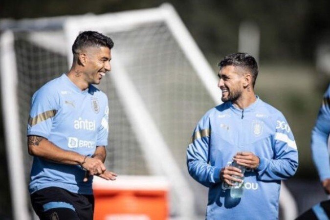 Arrascaeta e Suárez juntos pela Celeste - (crédito: Foto: divulgação seleção do Uruguai) Arrascaeta e Suárez juntos pela Celeste - (crédito: Foto: divulgação seleção do Uruguai)