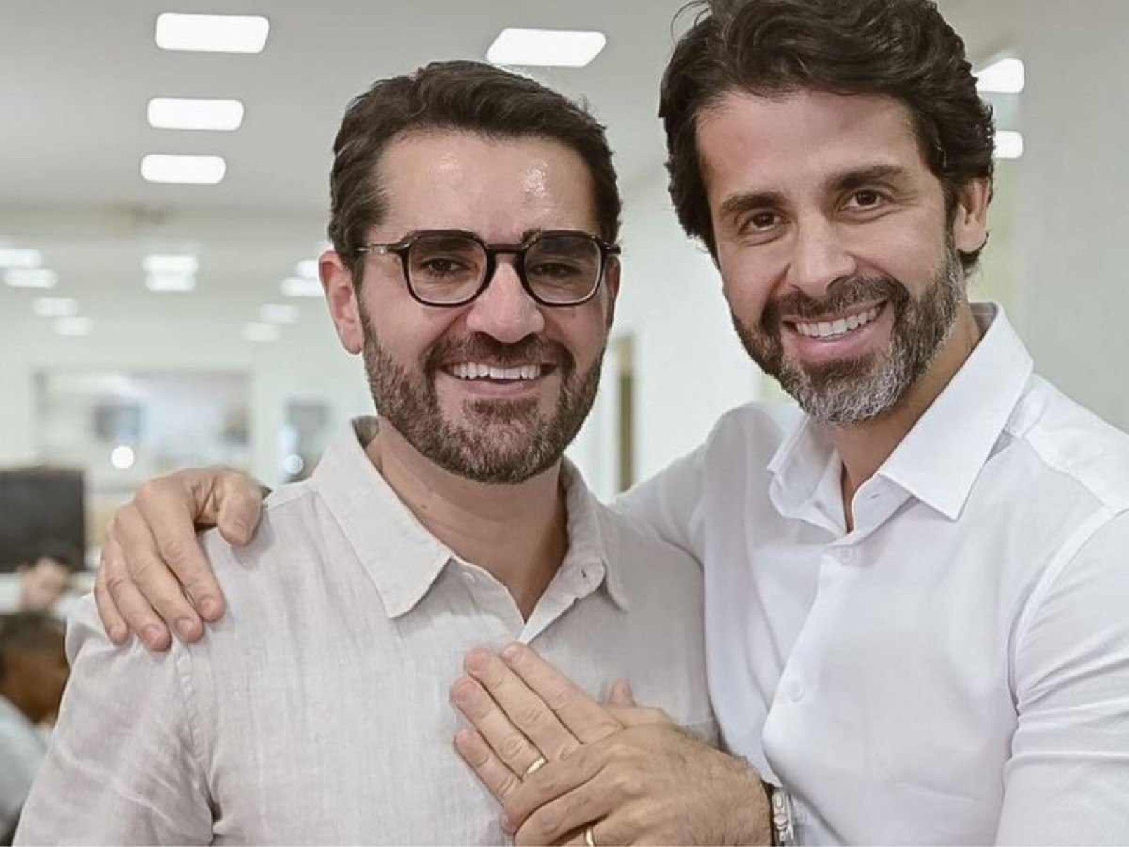 Apresentador da Globo se casa com médico cardiologista Apresentador da Globo se casa com médico cardiologista