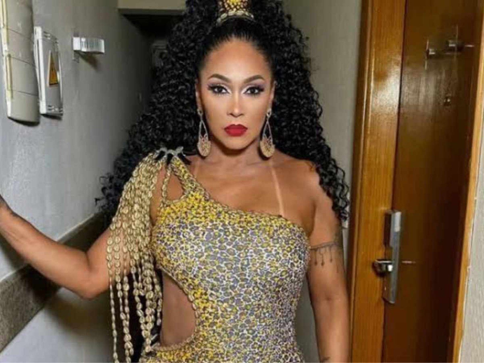 Rosiane Pinheiro revela ter sido Rosiane Pinheiro revela ter sido