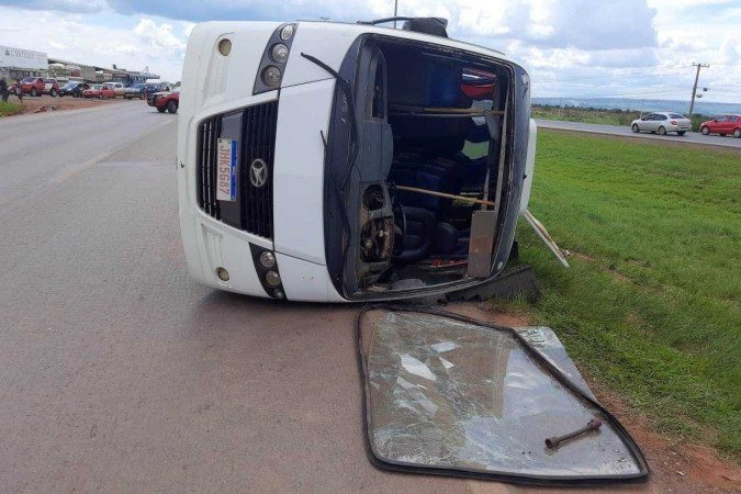  01/12/2024 Crédito: Carlos Silva/CB/D.A Press. Brasil. Brasília - DF -  Acidente na BR-070 deixa oito feridos.
