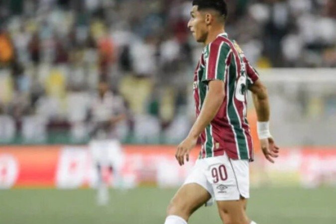 SERNA   - Puxou bons ataques pela esquerda, sendo bastante regular durante os 90 minutos. Foto: Luças Merçon/Fluminense.NOTA 6,5. Foto: Marcelo Gonçalves / FFC