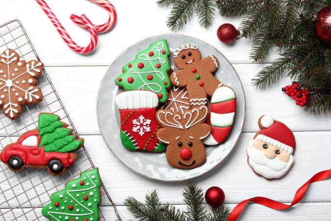 Biscoitos decorados com glacê (Imagem: New Africa | Shutterstock) - (crédito: Edicase) Biscoitos decorados com glacê (Imagem: New Africa | Shutterstock) - (crédito: Edicase)