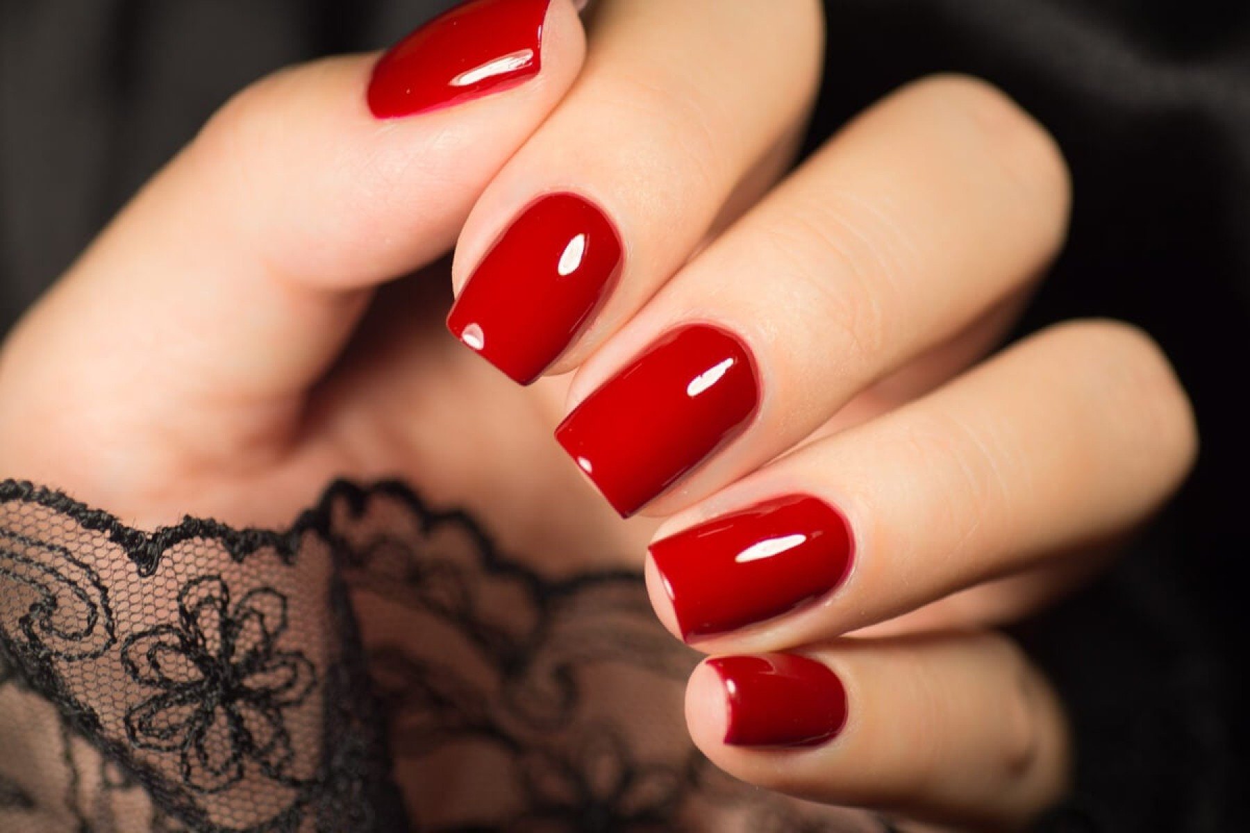 Aprenda a decorar as unhas para o Natal e o Ano-Novo