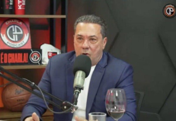 Foto: Reprodução / Charla Podcast