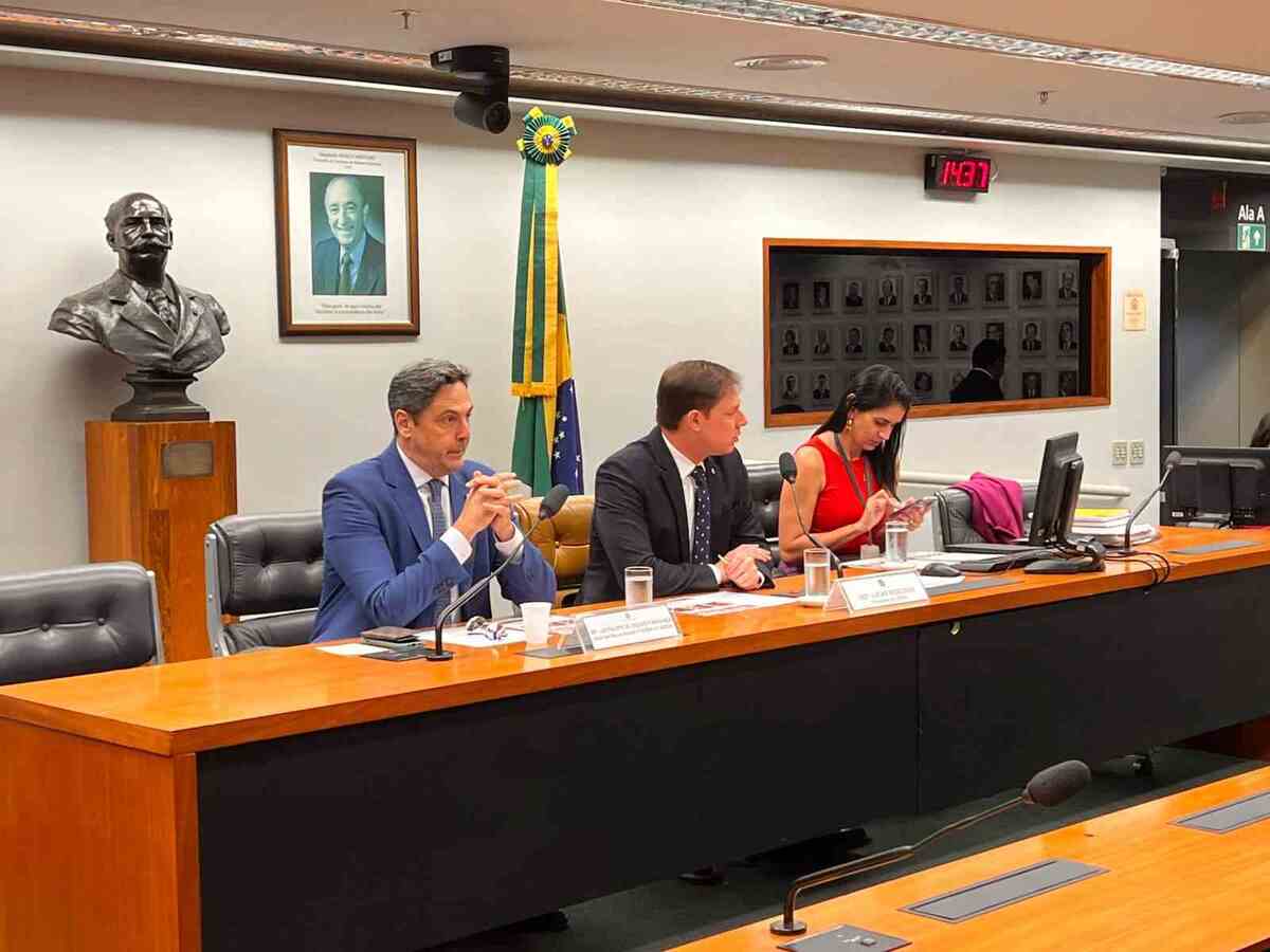 Comissão de Relações Exteriores e de Defesa Nacional da Câmara dos Deputados realiza nesta terça-feira (03), às 14h30, uma audiência pública extraordinária para debater as eleições de 2024 na Venezuela
 -  (crédito: Vanilson Oliveira )