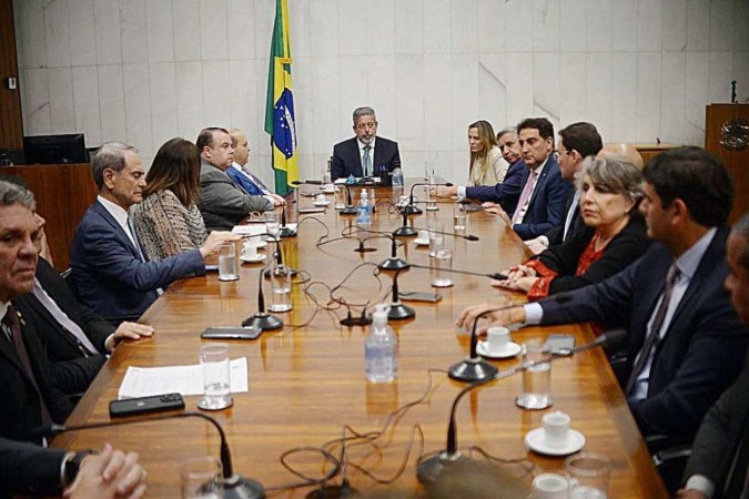 Após reunião com o deputado Arthur Lira (PP-AL), presidente da Câmara, e a bancada do DF na Casa, Ibaneis Rocha disse que a expectativa é de um relator com perfil técnico-orçamentário -  (crédito: Ed Alves/CB/DA.Press. Cidades. )