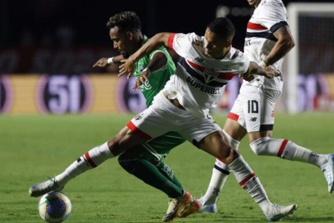 Igor Vinícius completa 200 jogos pelo São Paulo - (crédito: Foto: Rubens Chiri e Paulo Pinto/Saopaulofc.net) Igor Vinícius completa 200 jogos pelo São Paulo - (crédito: Foto: Rubens Chiri e Paulo Pinto/Saopaulofc.net)