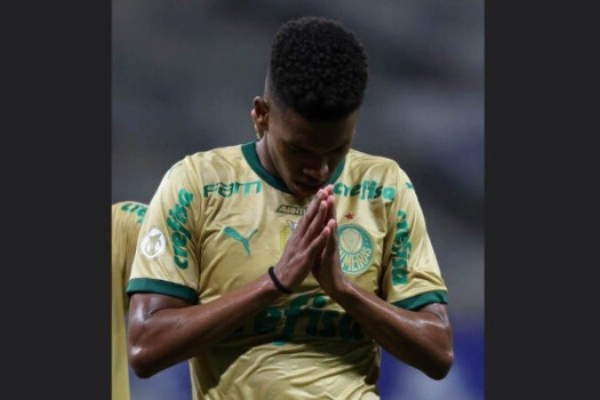 Estevão comemora gol e ainda sonha com título do Brasileirão - (crédito: Foto: Cesar Greco/Palmeiras) Estevão comemora gol e ainda sonha com título do Brasileirão - (crédito: Foto: Cesar Greco/Palmeiras)