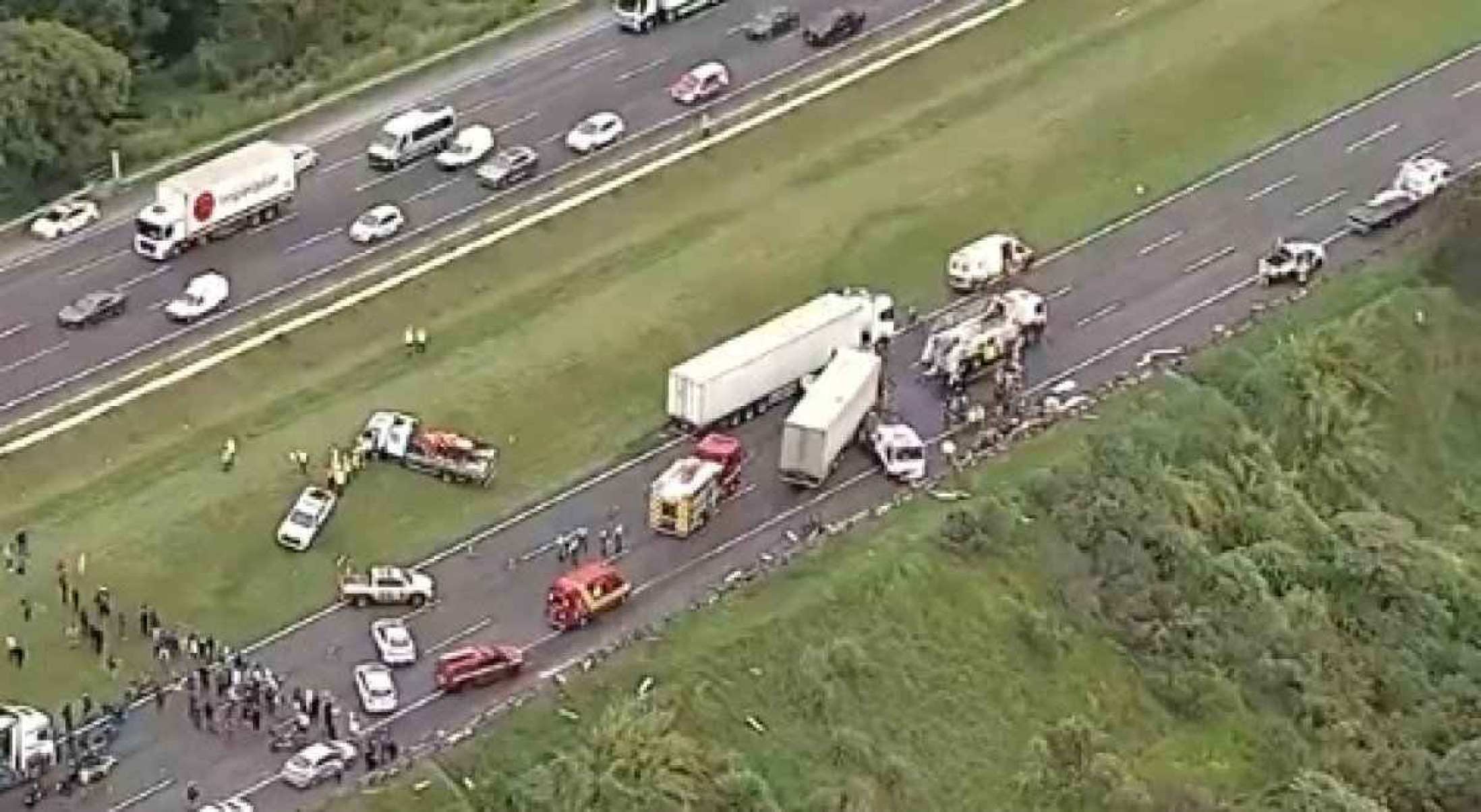 Acidente provocou congestionamento 