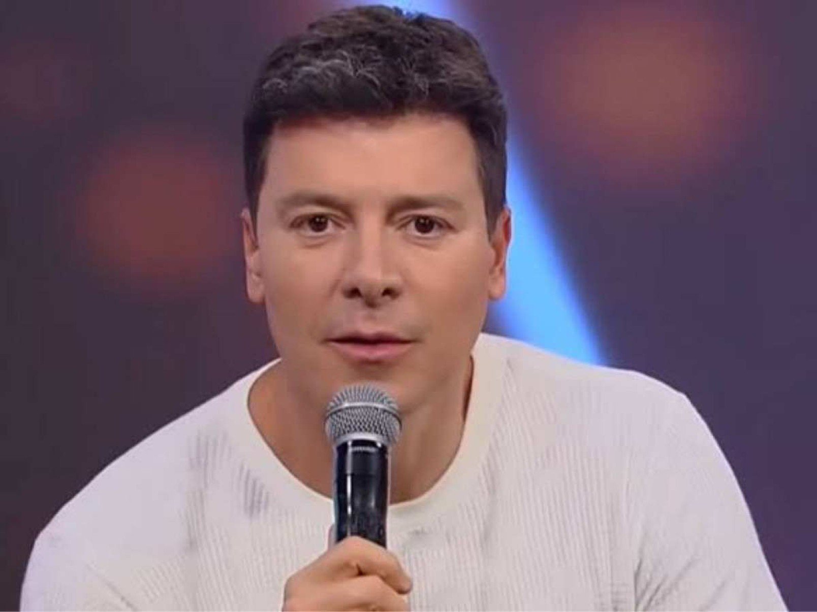 Rodrigo Faro: descubra verdadeiro motivo de saída da Record