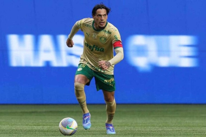  O jogador Gustavo G..mez, da SE Palmeiras, em jogo contra a eqiupe do Crici..ma EC, durante partida v..lida pela vig..sima sexta rodada, do Campeonato Brasileiro, S..rie A, na arena Allianz Parque. (Foto: Cesar Greco/Palmeiras/by Canon)
     -  (crédito:  CESAR GRECO)