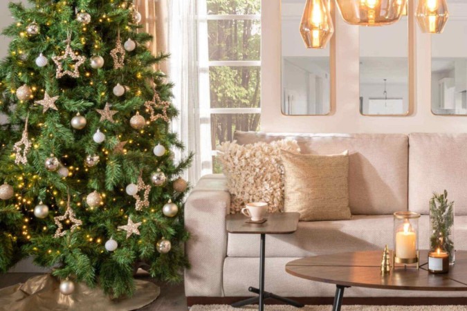 O dourado ajuda a trazer mais elegância para a decoração de Natal (Imagem: Danielcc | Shutterstock) -  (crédito: EdiCase)