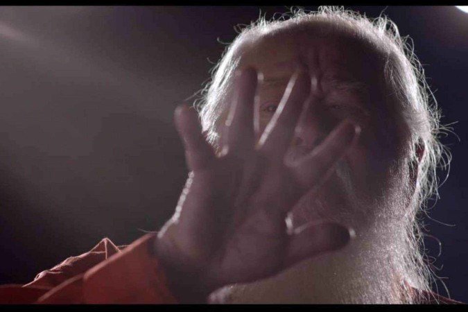 Os diretores apostaram em elementos sensoriais para construir o documentário sobre Hermeto Pascoal