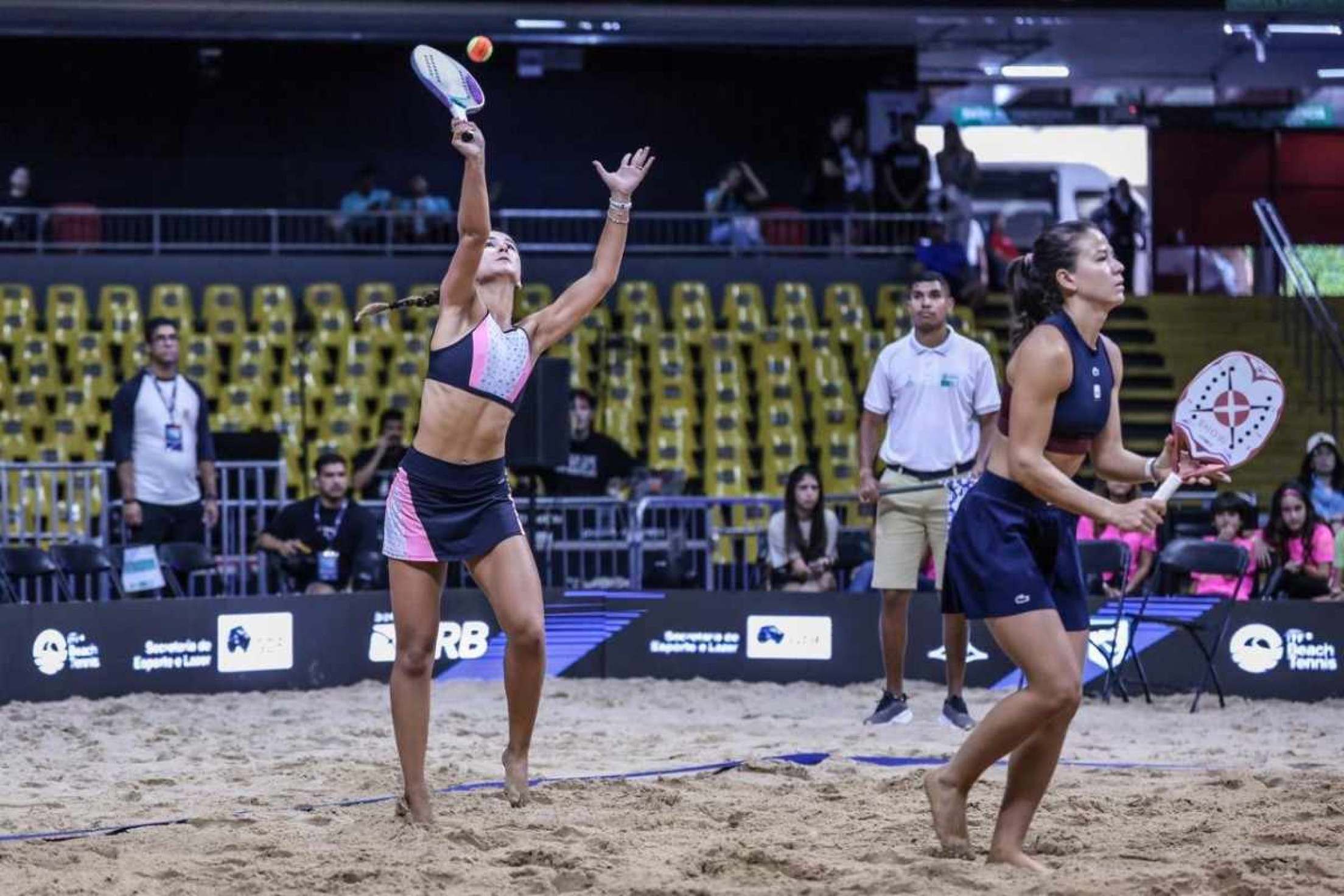 Brasileiros se classificam para as semifinais do ITF Beach Tennis Finals