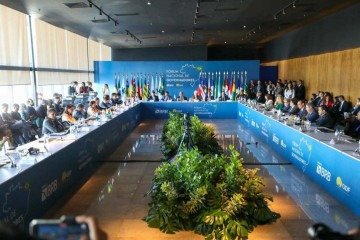 Chefes do Executivo estaduais durante a 16ª edição do Fórum Nacional de Governadores em Brasília em 10 de dezembro do ano passado -  (crédito: Paulo H. Carvalho/Agência Brasília)