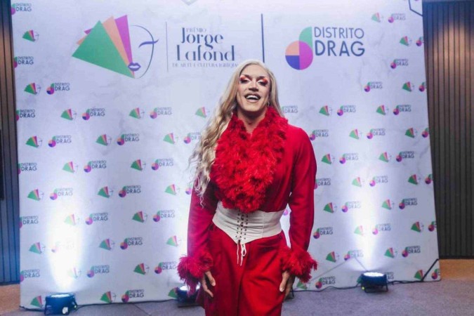 PerformÃ¡tica Drag leva 20 apresentaÃ§Ãµes para palco do Teatro dos BancÃ¡rios -  (crédito: DivulgaÃ§Ã£o/Fred LeÃ£o)