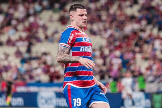 Renato Kayzer, atacante do Fortaleza, na Arena Castelão - (crédito: Foto: Mateus Lotif/Fortaleza EC) Renato Kayzer, atacante do Fortaleza, na Arena Castelão - (crédito: Foto: Mateus Lotif/Fortaleza EC)