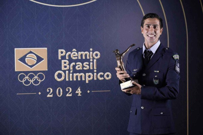  Prêmio Brasil Olímpico 2024.  Atleta Caio Bonfim medalhista olímpico nos Jogos de Paris 2024 recebe o prêmio Atleta da Torcida. -  (crédito:  Alexandre Loureiro/COB)