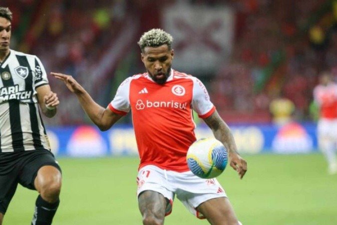Wesleu, hoje defendendo o Internacional -  (crédito: Foto: Ricardo Duarte/Internacional)