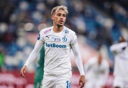 Grêmio recebe notificação do Cascavel por dívida com Bitello  -  (crédito: Foto: Reprodução/@Bitello_00 X)