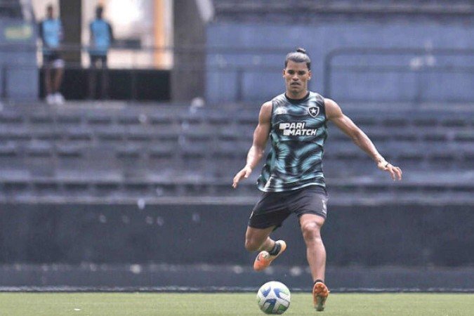 Danilo Barbosa Treino do Botafogo, Estadio Nilton Santos. 01 de Dezembro de 2023, Rio de Janeiro, RJ, Brasil. Foto: Vitor Silva/Botafogo.
- (crédito: Vitor_Silva) Danilo Barbosa Treino do Botafogo, Estadio Nilton Santos. 01 de Dezembro de 2023, Rio de Janeiro, RJ, Brasil. Foto: Vitor Silva/Botafogo.
- (crédito: Vitor_Silva)