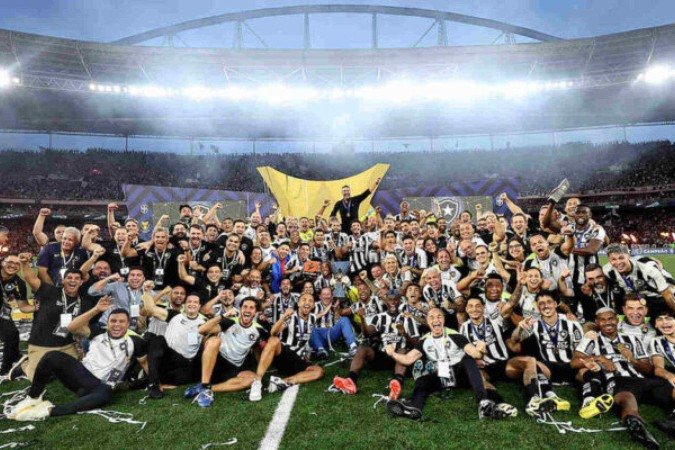 Duelo entre Botafogo e Palmeiras garantiu maior média de audiência para a Globo na TV aberta -  (crédito: Foto: Vitor Silva/Botafogo.)