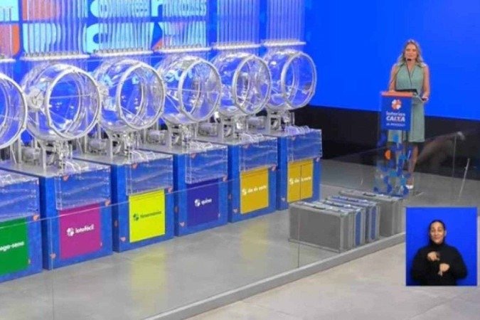 Mega-Sena, Lotofácil e outras loterias são sorteadas nesta quinta-feira (12/12) - (crédito: Reprodução/YouTube/Caixa) Mega-Sena, Lotofácil e outras loterias são sorteadas nesta quinta-feira (12/12) - (crédito: Reprodução/YouTube/Caixa)