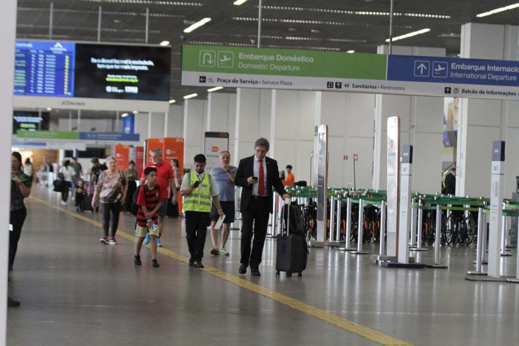 Mais de 1 milhão de pessoas devem passar pelo Aeroporto de Brasília em dezembro Mais de 1 milhão de pessoas devem passar pelo Aeroporto de Brasília em dezembro