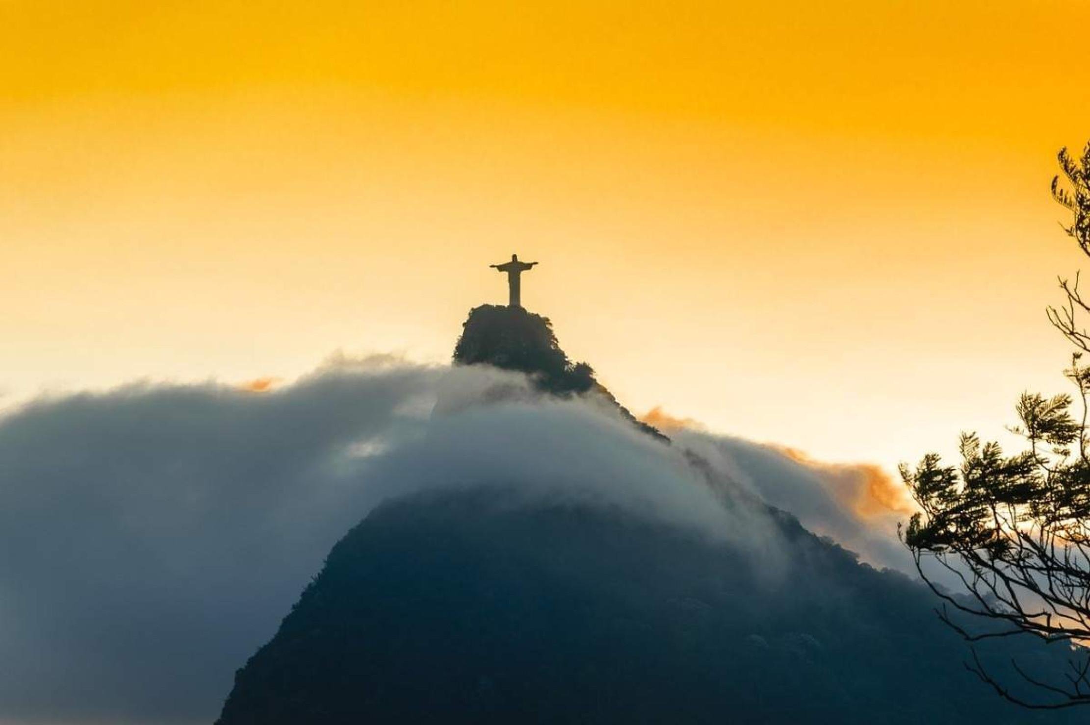 Inclusão pela arte: alunos com síndrome de Down apresentam peça sobre o Brasil