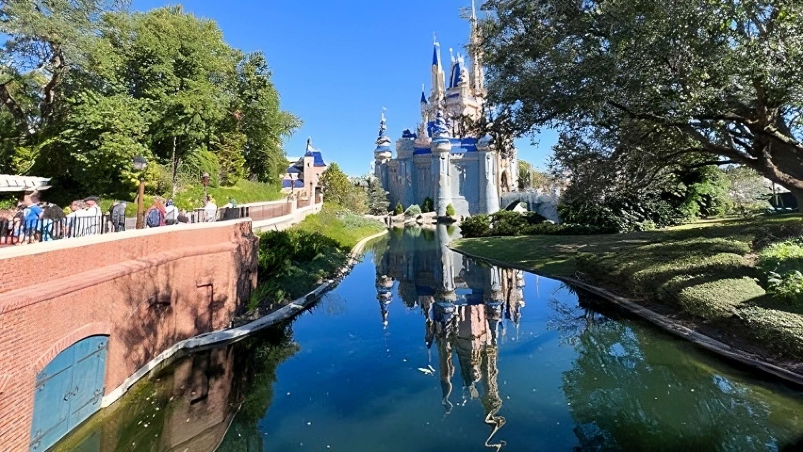 Da viagem à Disney, chegando à universidade e a vida de turismóloga
