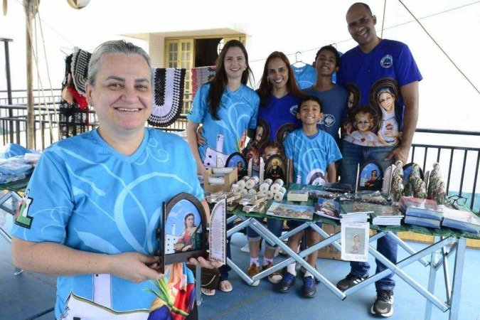  13/12/2024 Crédito: Marcelo Ferreira/CB/D.A Press. Brasil. Brasília - DF -  Samambaia, Paróquia de Santa Luzia comemora o dia de Santa Luzia. Dona Elizangela Bonina.