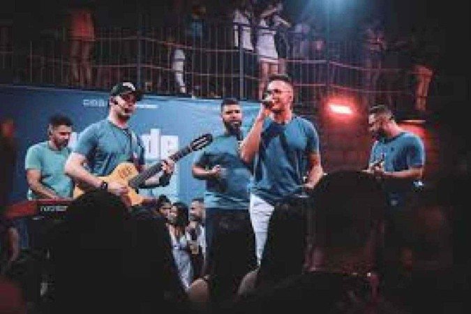 O Grupo Nossa Turma também marca presença na comemoração