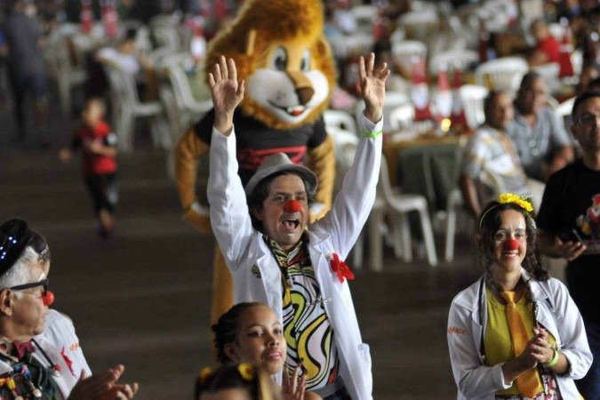  14/12/2024. Crédito: Minervino Júnior/CB/D.A Press. Brasil.  Brasilia - DF. Festa para as crianças da Abrace no Pavilhão do Parque.