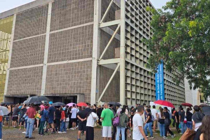 Estudantes fazem a prova da primeira etapa do Programa de Avaliação Seriada (PAS) - (crédito: Jéssica Andrade) Estudantes fazem a prova da primeira etapa do Programa de Avaliação Seriada (PAS) - (crédito: Jéssica Andrade)