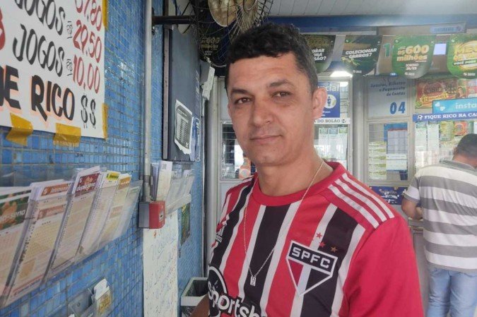 Josélio Moreira , morador de Sobradinho, pretende ajudar a família e fazer doações