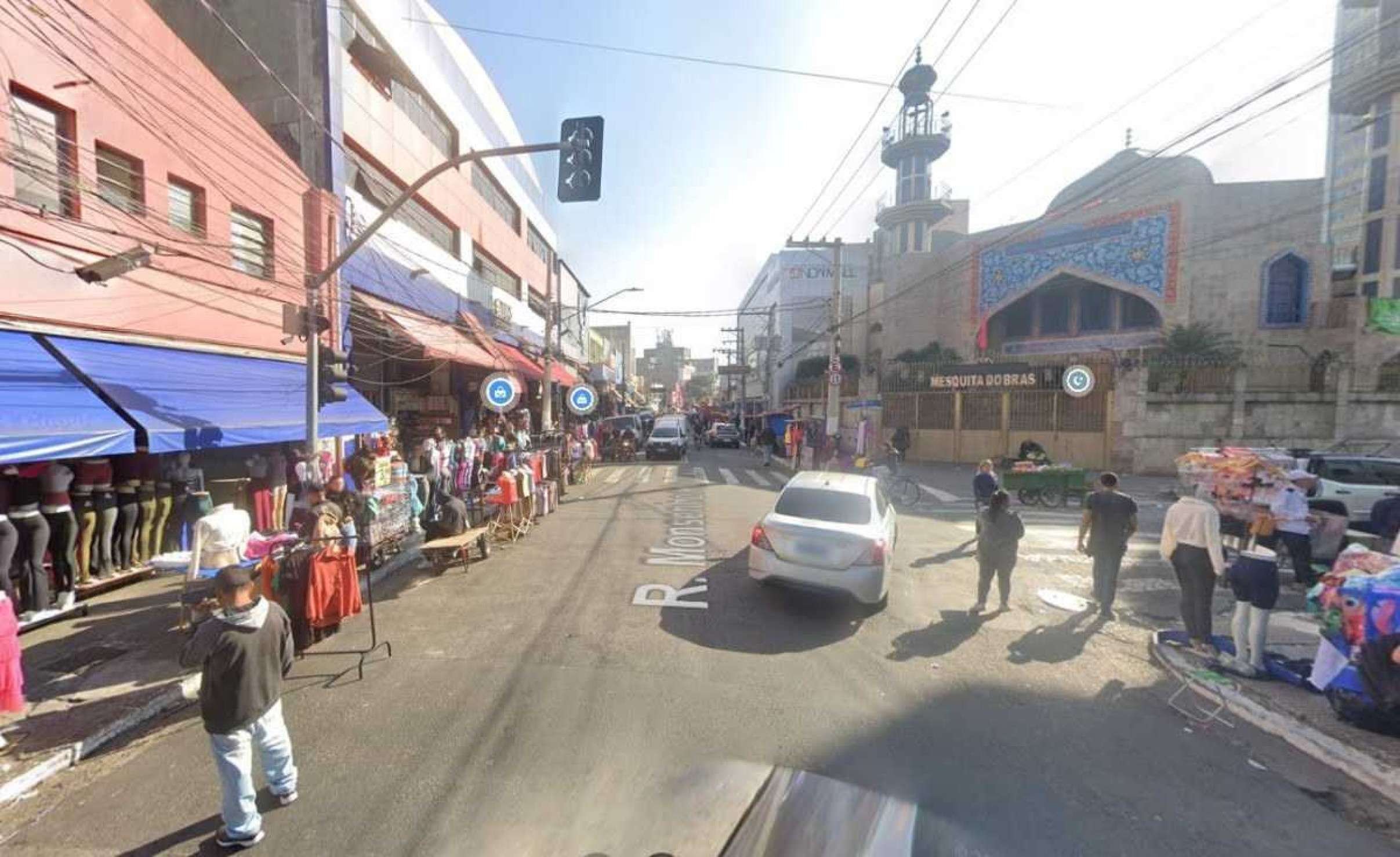 Seis PMs são acusados de extorquir comerciantes no Brás