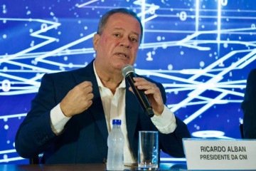 'Esse prazo é considerado essencial para que a indústria brasileira possa analisar de forma mais aprofundada os efeitos da medida, além de buscar soluções diplomáticas para evitar perdas mais amplas', diz a CNI, em nota
 -  (crédito: Iano Andrade - CNI)
