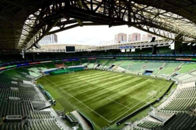 Luiz Gonzaga Belluzzo, ex-presidente do Palmeiras, entra com ação para invalidar venda de dívida do Allianz Parque  -  (crédito: Foto: Fabio Menotti/SEP)